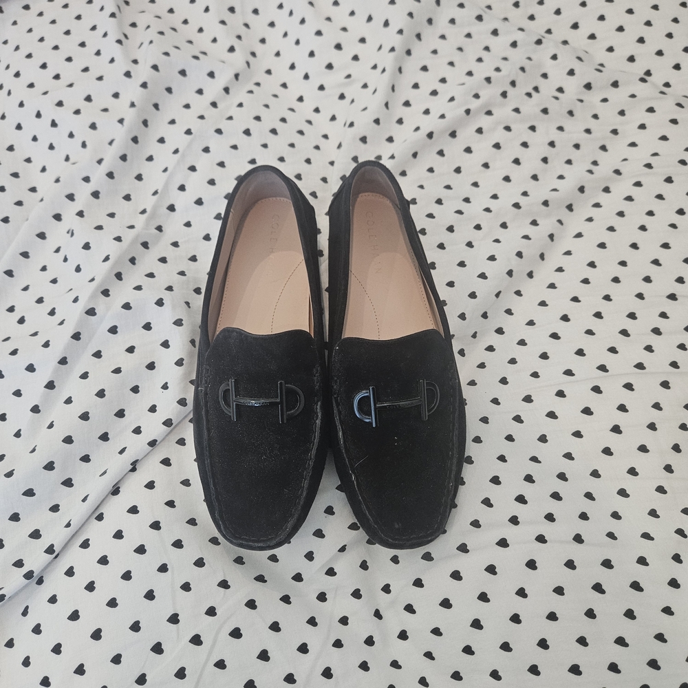 Elegant Black Loafers for Women